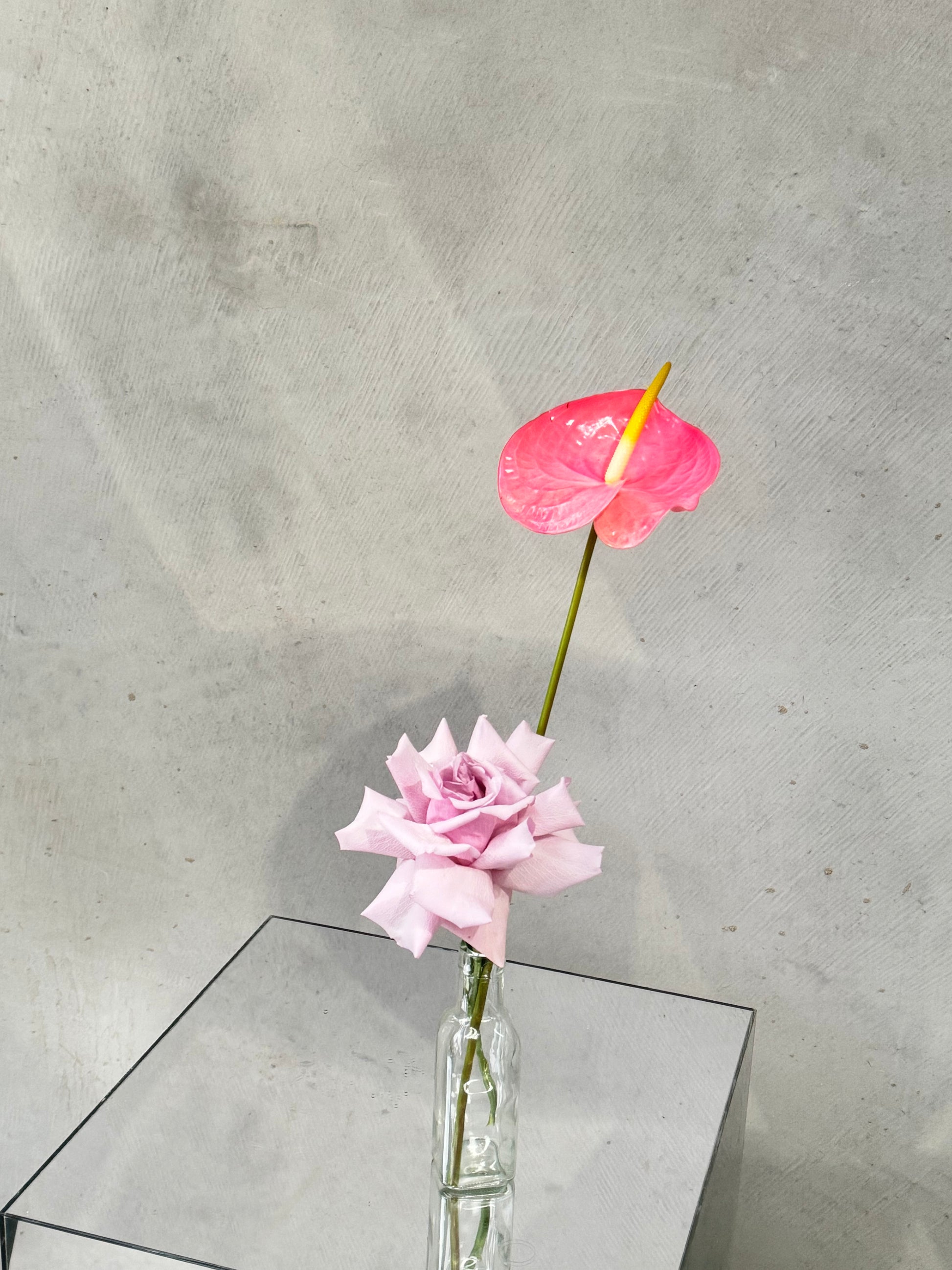 Bud vase