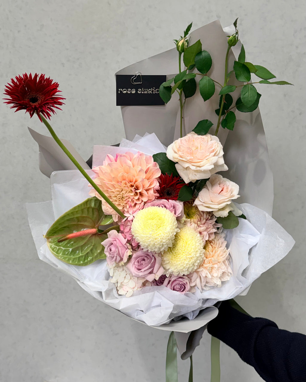 Seasonal Bouquet Medium